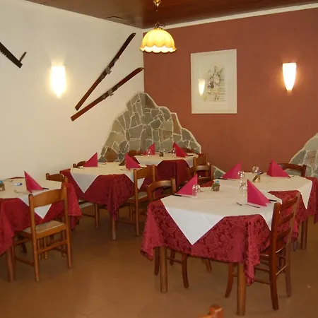 Hotel Delle Alpi-3