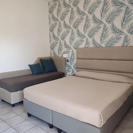 Hotel Le Palme-3