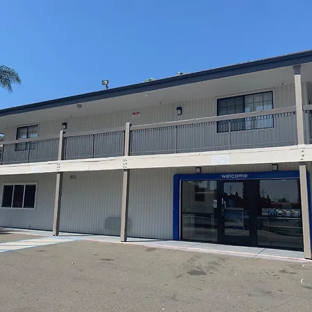 Motel 6-Santa Ana, Ca-3
