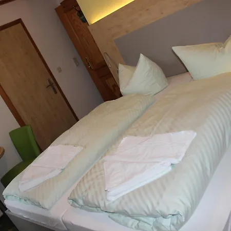 Landhotel Gasthof Zwota-3