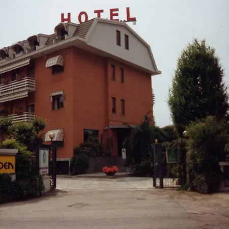 Hotel Eden-2