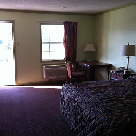 Victorian Inn Midland-2