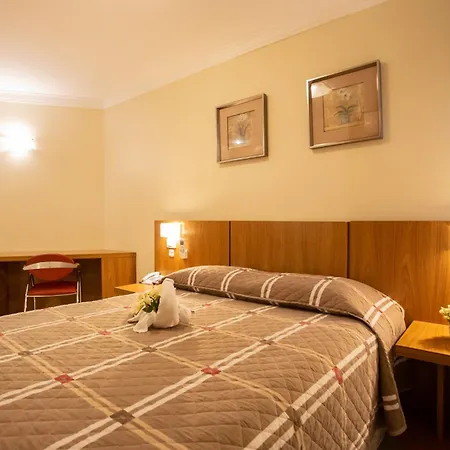Barbur Center Hotel-3