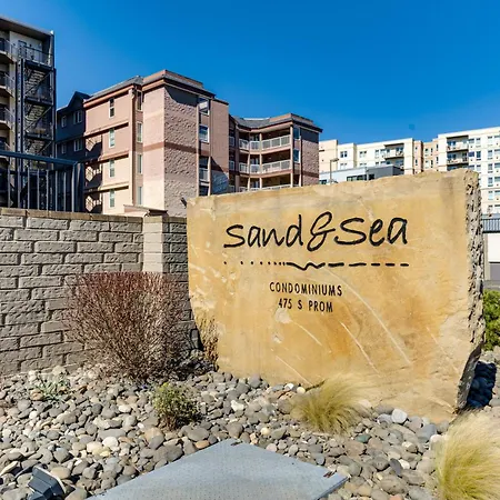 Sand & Sea: Coastal Cove-3