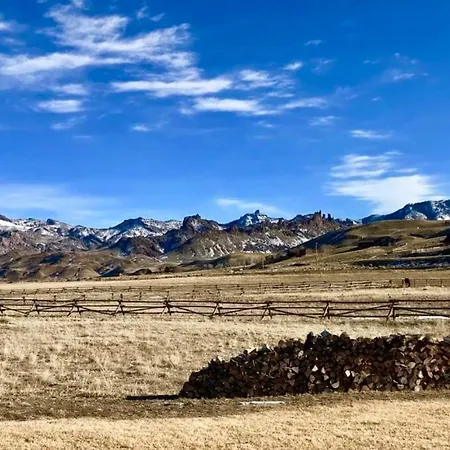 Yellowstone Cutthroat Guest Ranch-2