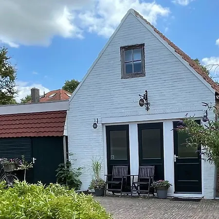 Silly'S Inn-2