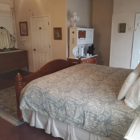 Hall Place B&B-3