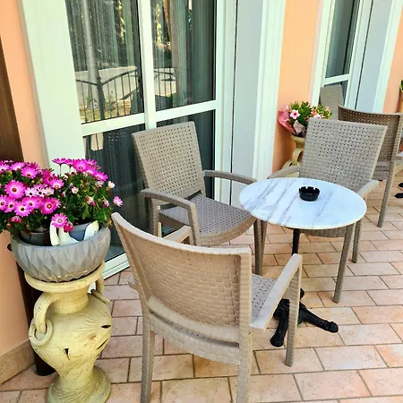 Hotel Laura-3