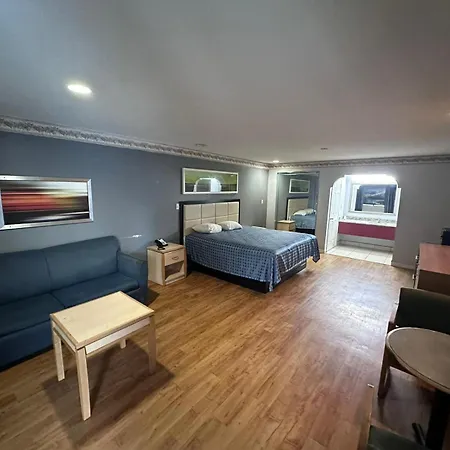 Mustang Inn And Suites-3