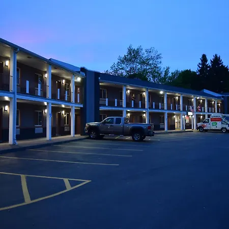 University Manor Inn-2