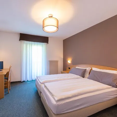 Flos Hotel-3