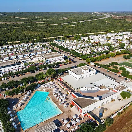 Chiusurelle Village Resort-3