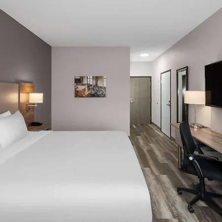 Links Bos Landen Hotel & Spa Of Pella, Trademark By Wyndham-3