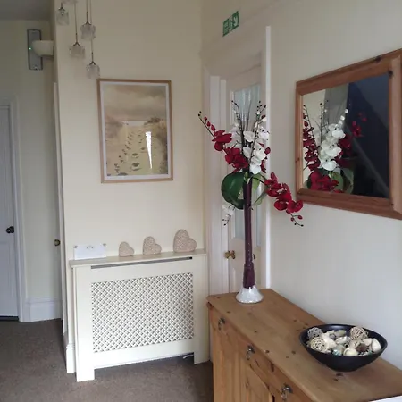 Trewinda Lodge-2