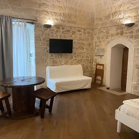 Altana Di Tufo-3