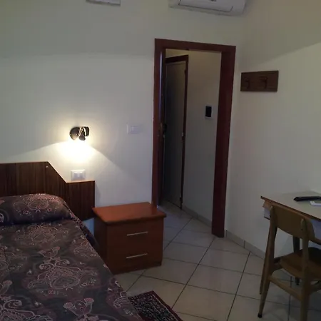 George Hotel-3
