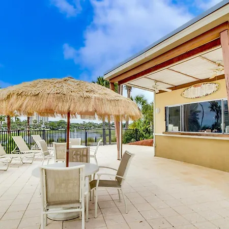 Luau Condos IV-3