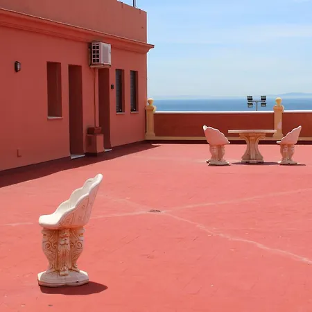 Hotel La Mirada-3
