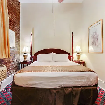 New Orleans Guest House-2