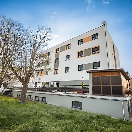 Arion Airport Hotel-2