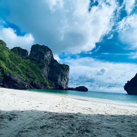 The Hip Resort @ Phi Phi-2