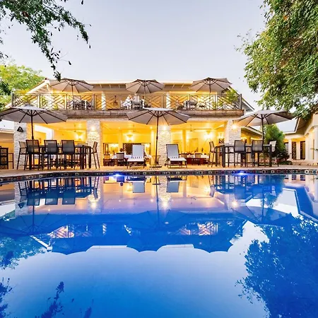Nkosi Guest Lodge-3