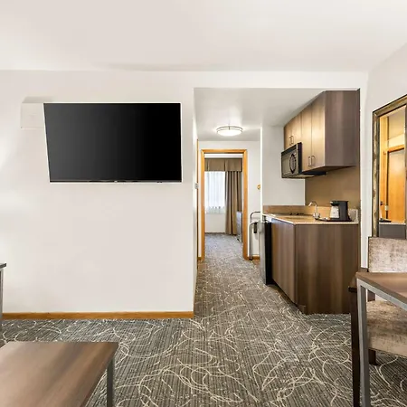 Best Western West Towne Suites-3