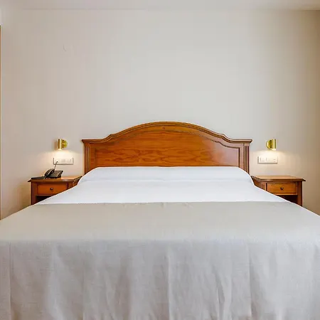 Hotel Almijara - Mares-3