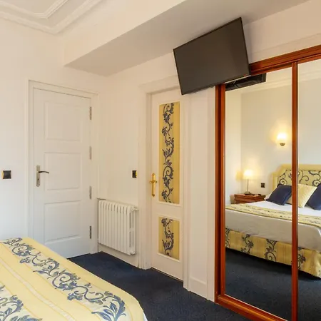 Hotel Marixa-3