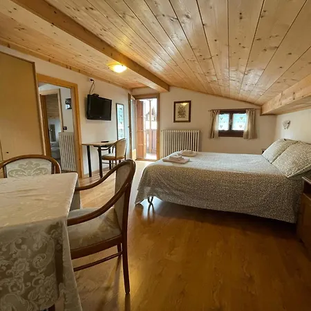 Ambassador Rooms In Bormio, Solo Camera Senza Colazione-3