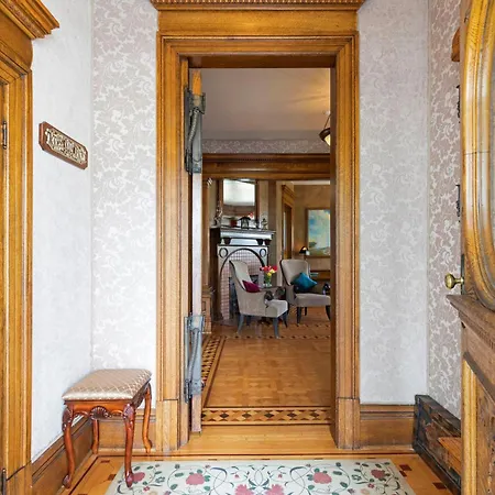 The Gibson Mansion Bed And Breakfast-2