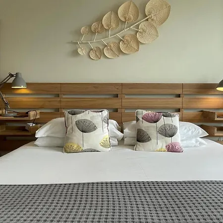 Beach Lodge-3