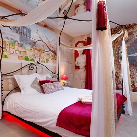Chambre VENUS avec Jacuzzi privatif-2