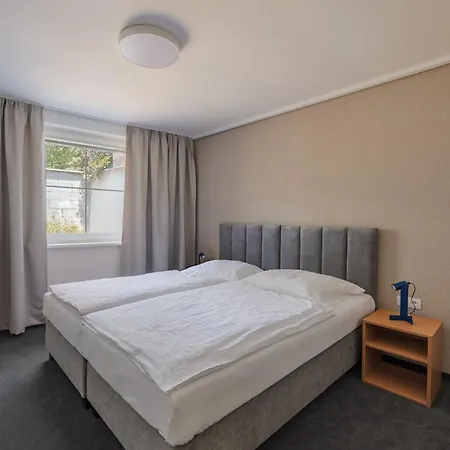 Hotel Taxis Bratislava-2