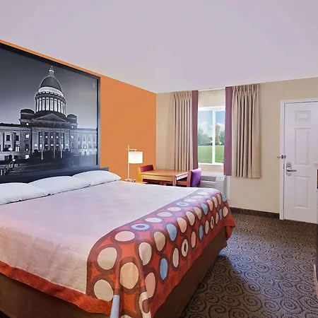 Super 8 By Wyndham Siloam Springs-2