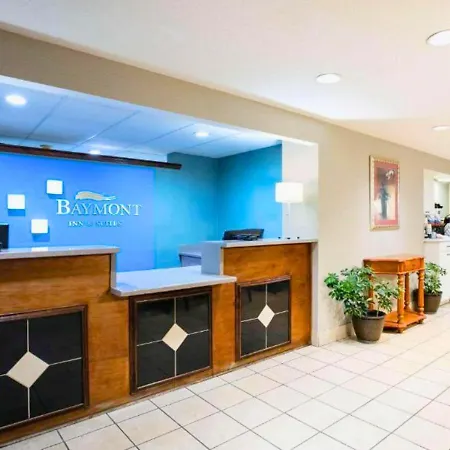 Baymont Inn & Suites Braselton-3