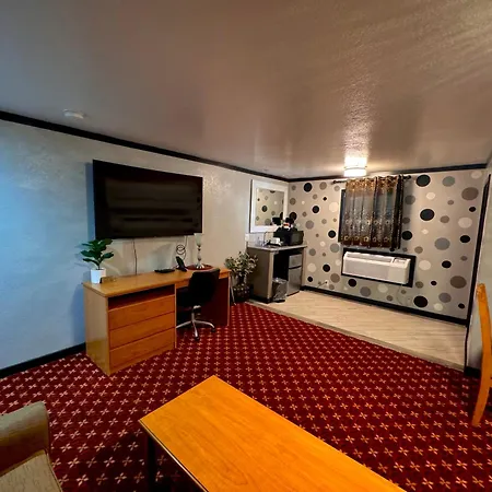 Cascade Lodge Boutique-2