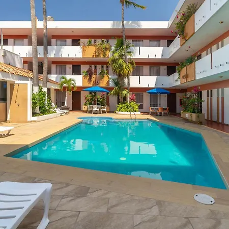 Hotel Azteca Inn-2