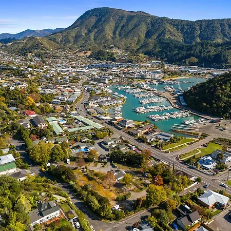 Tasman Holiday Parks Picton-3