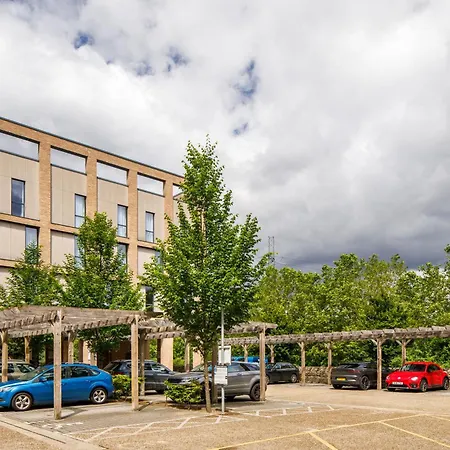 Holiday Inn Express London - Excel By Ihg-3