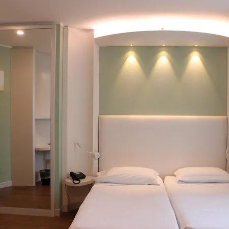 Ark Hotel-3