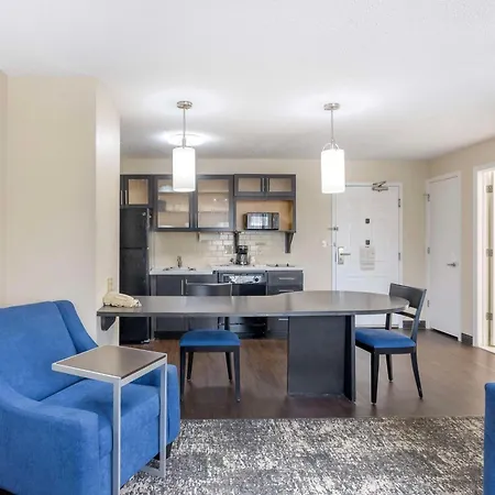 Executive Residency By Best Western Philadelphia-Willow Grove-2
