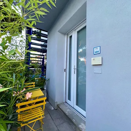 Blue Inn Residence e B&B-3