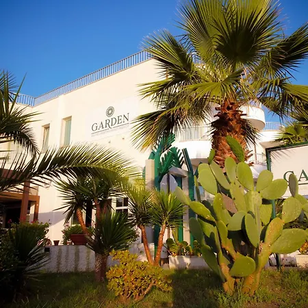Hotel Garden-3