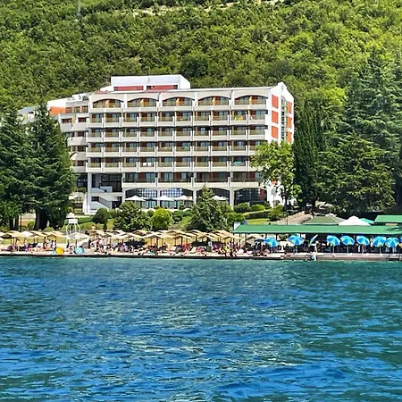 Hotel Bellevue - Metropol Lake Resort-2