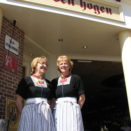 Hotel Cafe Restaurant Van Den Hogen-2