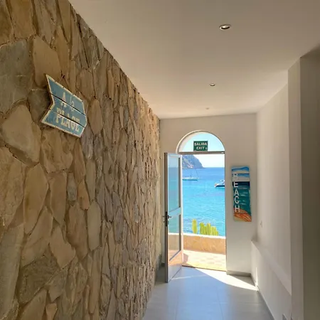 Hostal Dragonera-3