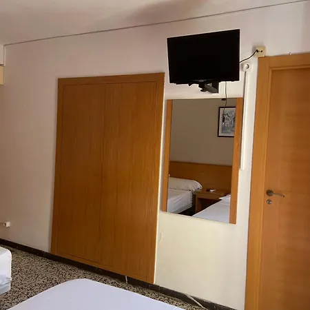 Hotel Iris-3