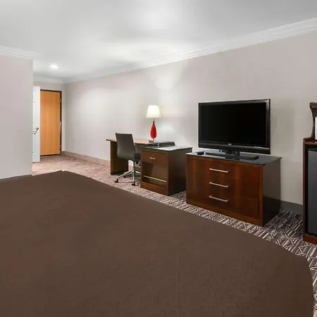Surestay Plus By Best Western Fort Worth Benbrook-2