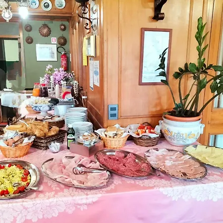 Grifone Hotel Ristorante-2